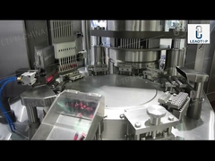 統合される置かれたカプセルの充填機に掃除機をかけなさい