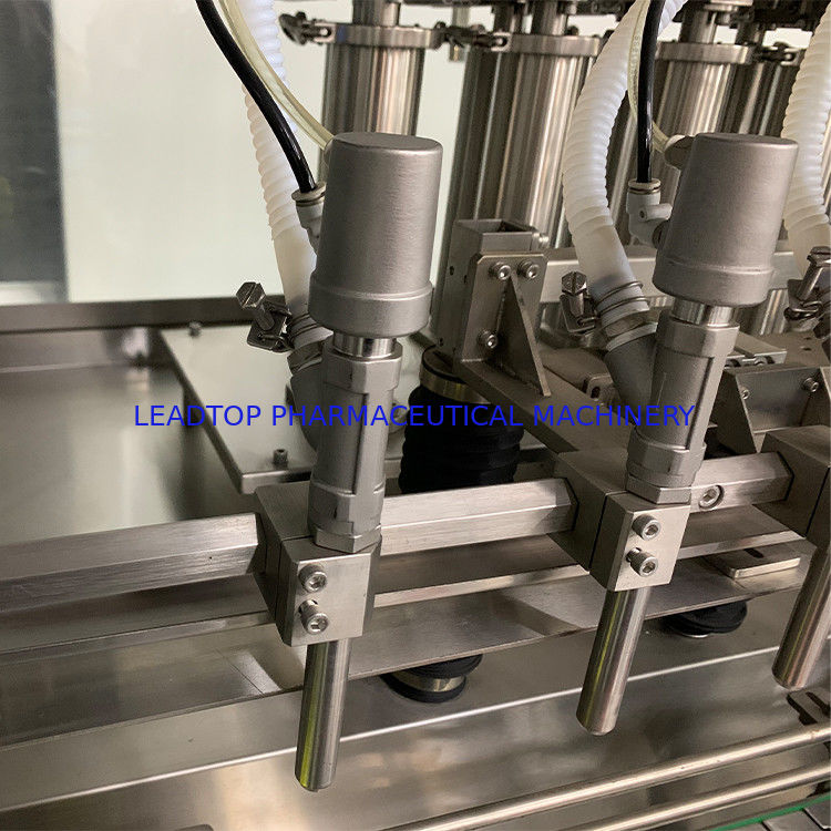 700kg 重量回転式自動液体ボトル詰め機 6 Kw 電力消費 CE 認証